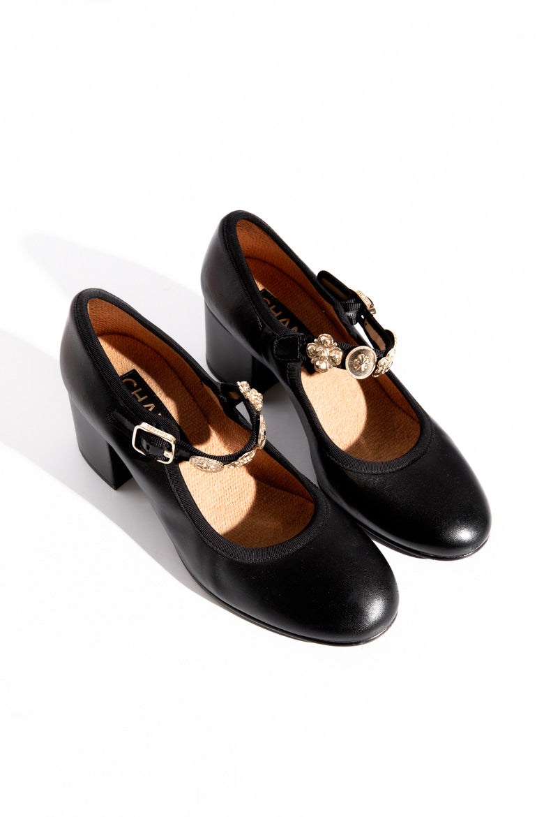 CHANEL '24 F/W Black Mary Jane Gold Charm Lambskin Pumps (Sz. 38)