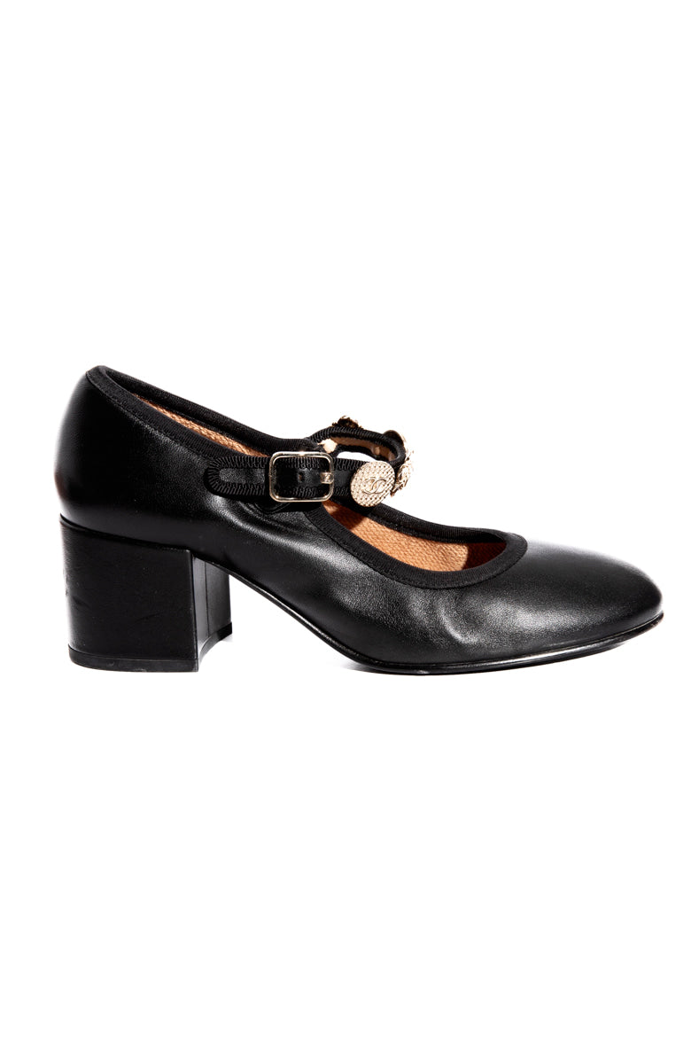 CHANEL '24 F/W Black Mary Jane Gold Charm Lambskin Pumps (Sz. 38)